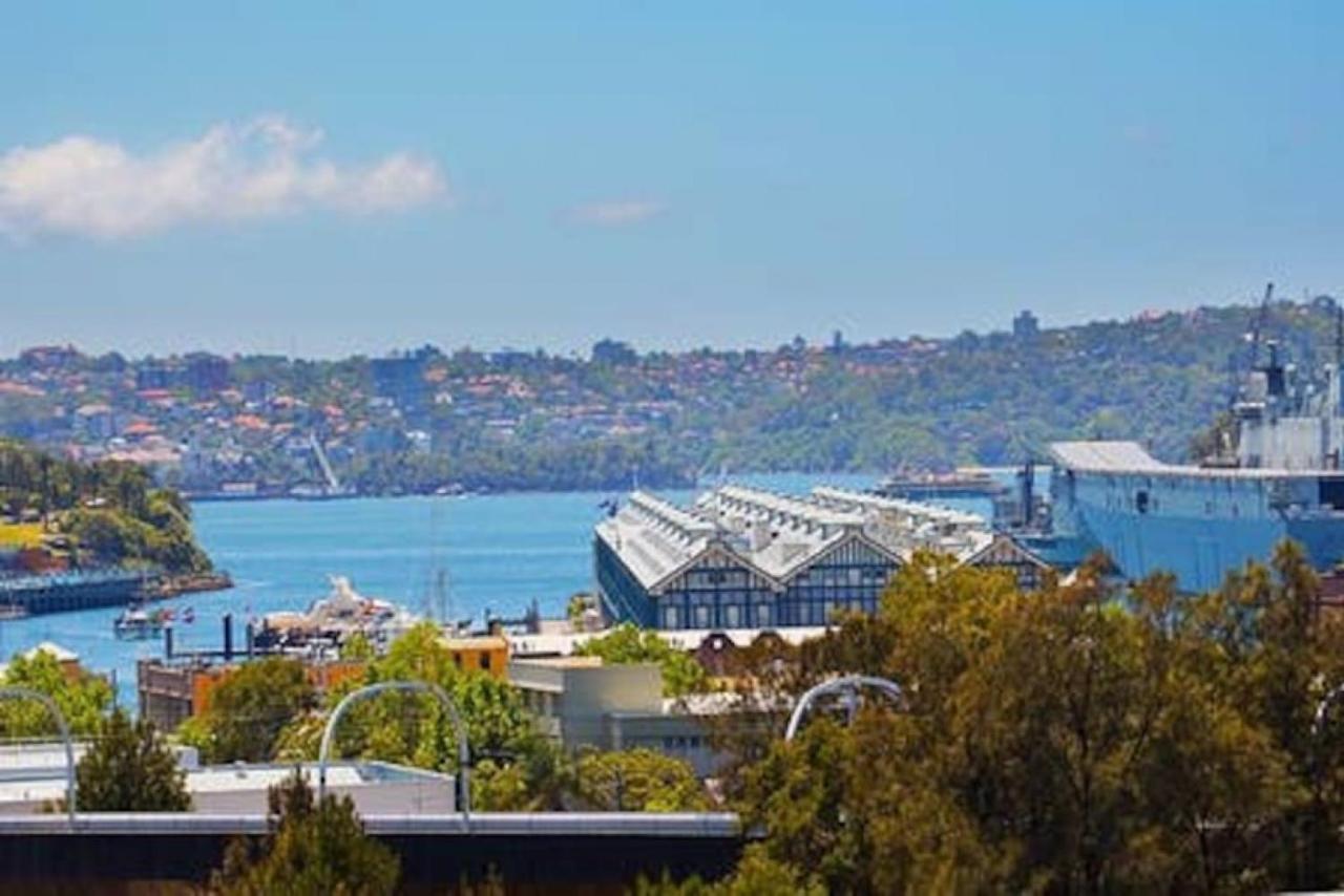 Inner City Harbour Views With Parking Sydney Bagian luar foto