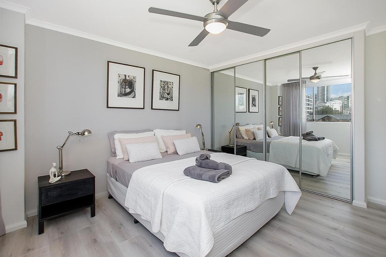 Inner City Harbour Views With Parking Sydney Bagian luar foto